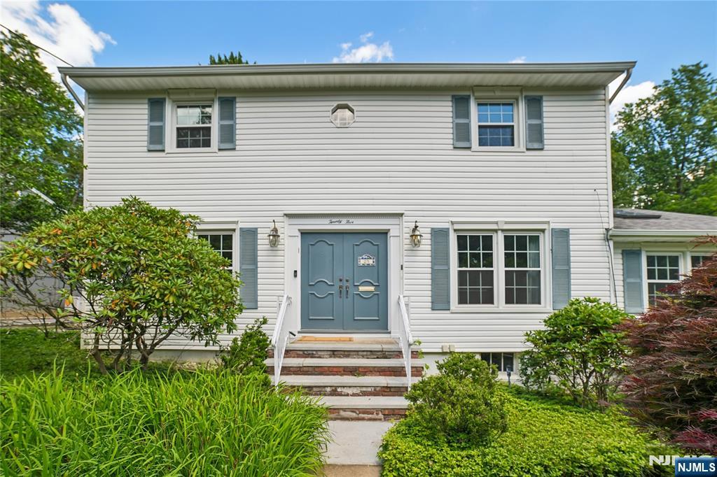 25 Tremont Terrace