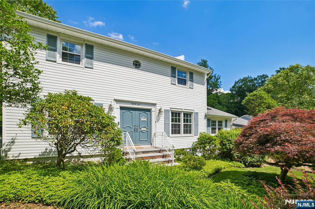 25 Tremont Terrace