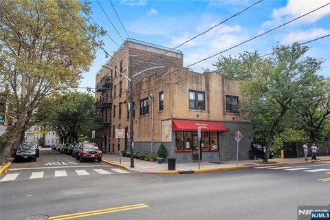 296 Palisade Avenue Jersey City NJ 07307
