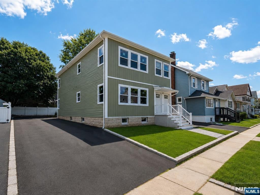 84 Beech Street