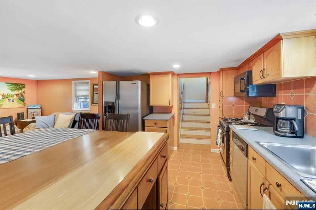 418 Taylor Avenue