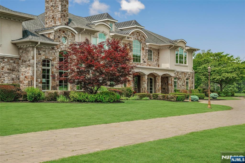 1315 Canal Road