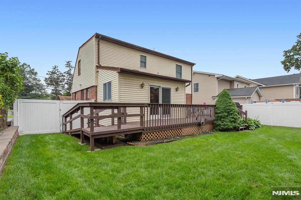 59 Parkview Avenue
