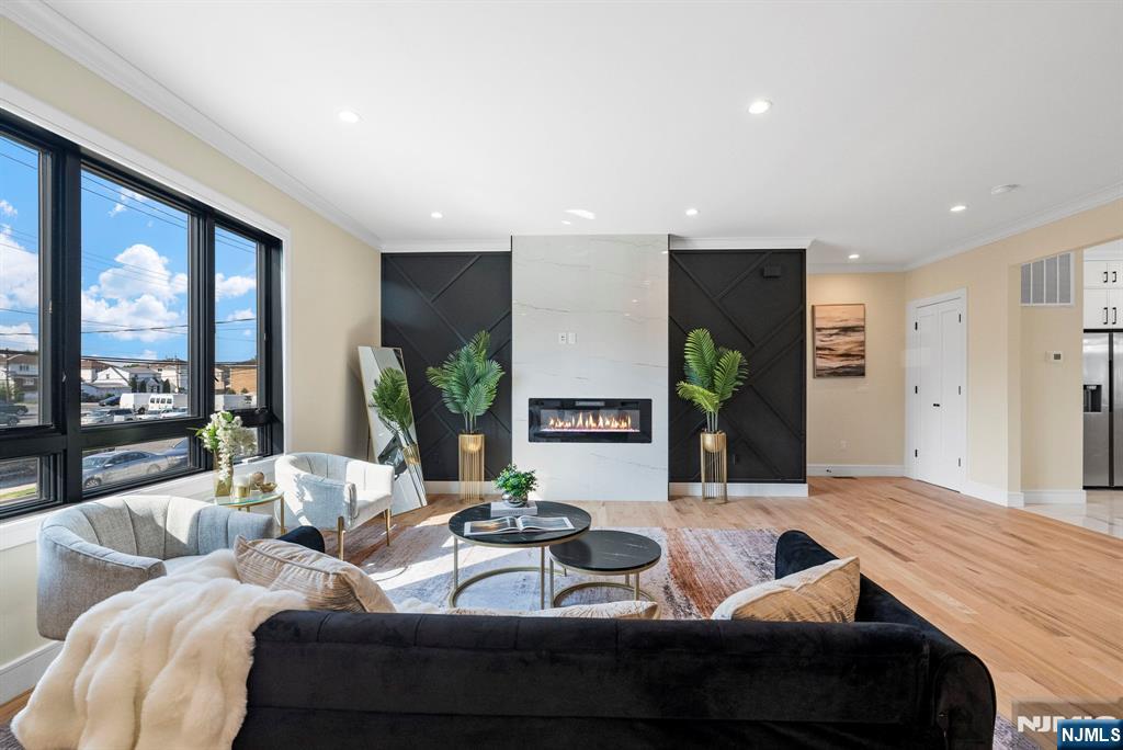 155 Huron Avenue