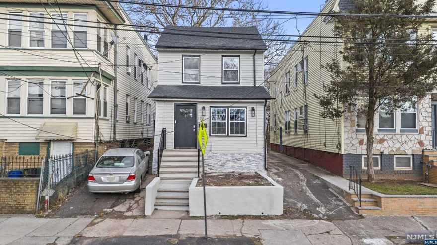 Welcome to this newly renovated single family property! This property has 3 bedrooms and 2 full baths! Brand new appliances! Equipped with HVAC! Has a driveway that can fit 3 cars! Potential for bonus unit in the back of the house! This home has luxury/modern finishes! It's truly one of a kind! Perfect for a starter home! Appraisal in hand for 430k. Looking for quick close!