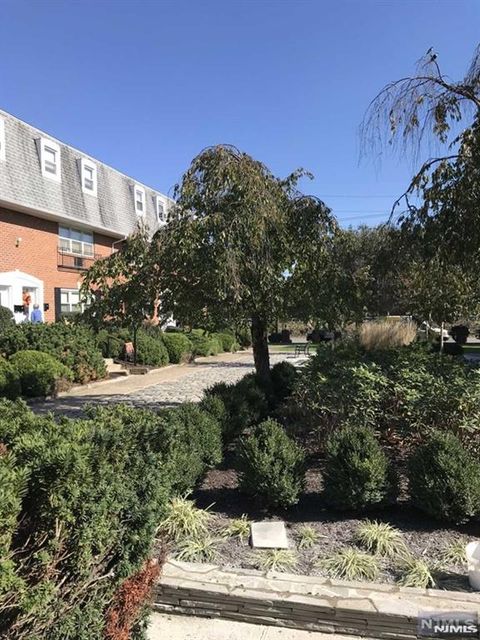 Photo of 25 River Rd #A17, Nutley, NJ 07110 (MLS # 25043069)