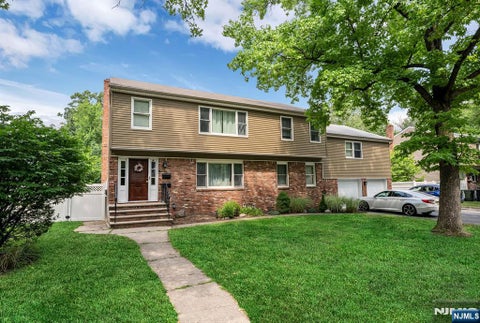 Photo of 69 Prospect ST #2, Paramus, NJ 07652 (MLS # 26024633)