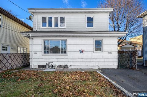 49 River Street Lodi NJ 07644