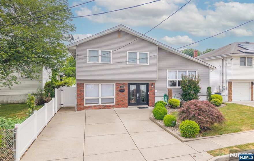 Welcome to 1138 Stonewall Lane, located in one of Secaucus' most sought-after neighborhoods. This beautifully maintained split-level home is move-in ready and features a host of modern upgrades. Featuring three spacious bedrooms and two full baths. This home radiates pride of ownership throughout. From the stylish interior finishes to the thoughtfully designed kitchen with a large center island and a separate dining room, every space is crafted for both comfort and functionality. Additional highlights include central air, efficient gas heat, and a stunning backyard oasis complete with a built-in pool, patio, and dedicated space for entertaining and relaxing with friends and family. Ideally located with a short distance from everything Secaucus has to offer, including Schmidt Woods Park, Secaucus High School, Middle School, the Recreation Center, and the Town Pool. For commuters, convenience is unmatched-you're just one block from the shuttle bus to Secaucus Junction, offering easy access to NYC & beyond. Don't miss the opportunity to own this fantastic home.