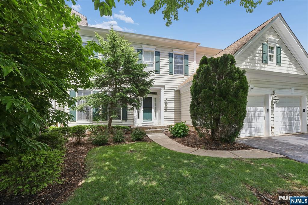 122 White Pine Court