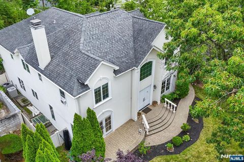 519 E Palisade Avenue Englewood Cliffs NJ 07632