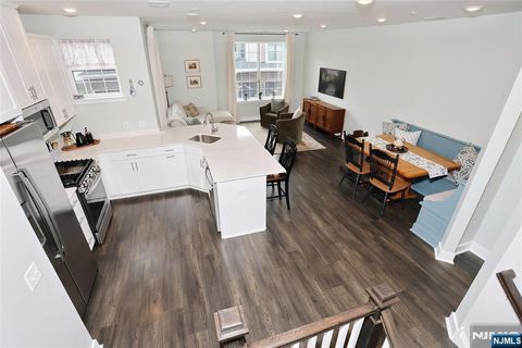 Photo of 54 Harvest Way #605X, Little Falls, NJ 07424 (MLS # 26012919)