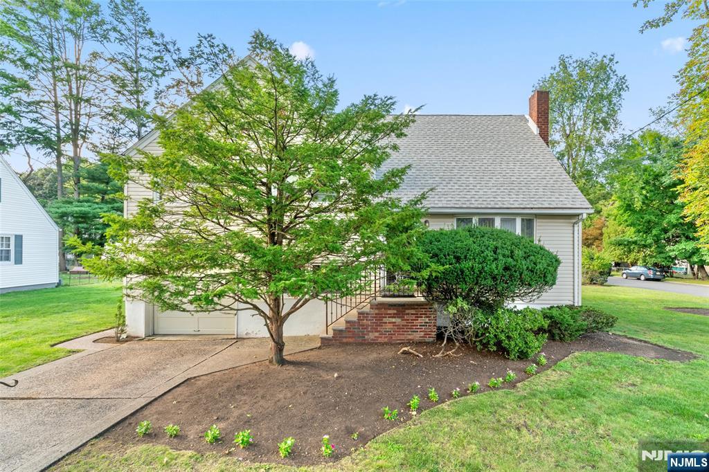 257 Hamilton Road
