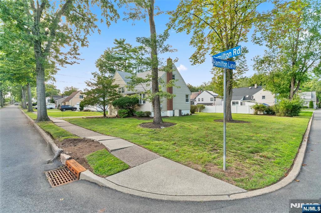 257 Hamilton Road