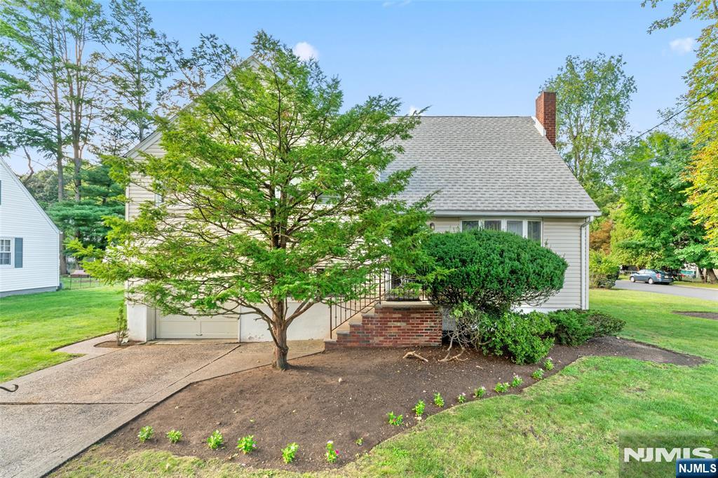 257 Hamilton Road