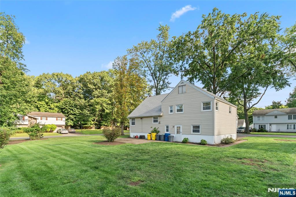 257 Hamilton Road