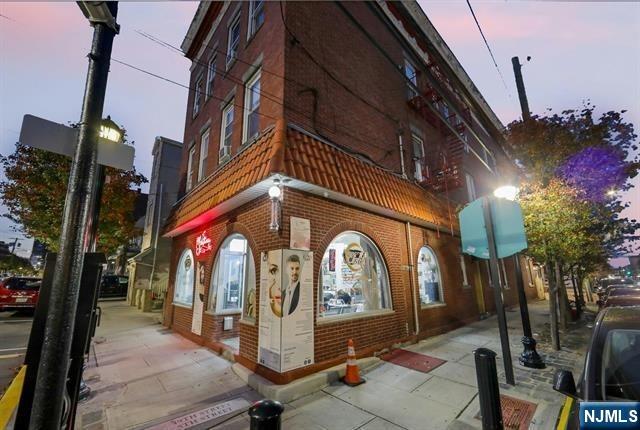 300 49th Street