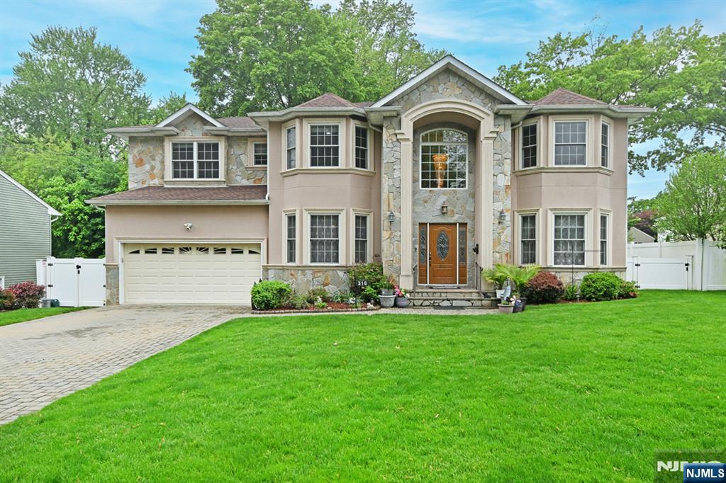Property for Sale at 310 Hirschfeld Place, New Milford, New Jersey - Bedrooms: 4 
Bathrooms: 4 
Rooms: 9  - $1,188,000