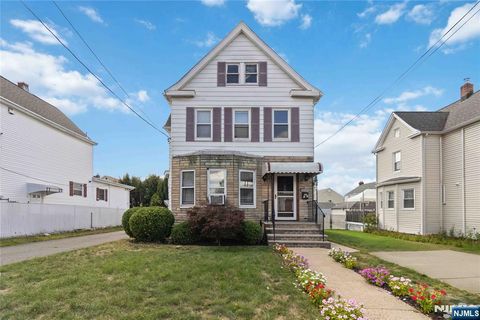 252 Oriental Place Lyndhurst NJ 07071