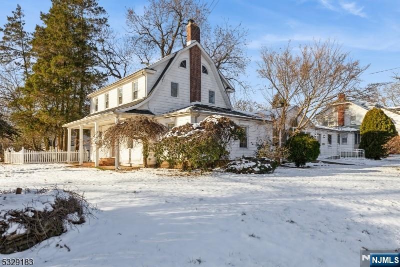 630 Queen Anne Road