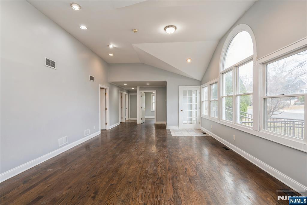 630 Queen Anne Road