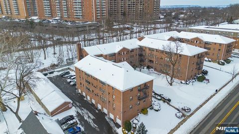 Photo of 212 Prospect Avenue #1A, Hackensack, NJ 07601 (MLS # 26003160)