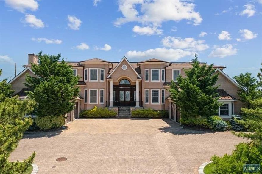 "OCEAN FRONT & BEACH FRONT PERFECTION" BREATHTAKING OCEAN VIEWS GREET YOU UPON ENTERING THIS STUNNING HOME SHOWCASING APPROXIMATELY 15,797 SQ.FT.OF LUXURIOUS LIVING SPACE ON THREE LEVELS WITH HIGH CEILINGS & ARCHITECTURAL ELEMENTS THROUGHOUT. INCOMPARABLE LOCATION WITH OCEAN AND BEACH VIEWS FROM ALL ROOMS. ENJOY SAND SUN & TOGETHERNESS IN THIS HAMPTON STYLE COLONIAL BUILT TO AN EXTREMELY HIGH STANDARD IN 2008.THE FIRST FLOOR SETS THE TONE WITH AN OPEN FLOOR PLAN & WALLS OF WINDOWS OVERLOOKING THE BEACH & OCEAN.THIS RESIDENCE OFFERS 18 ROOMS,6 FIREPLACES,4 PRIMARY SUITES PLUS 6 EN-SUITE BEDROOMS WITH PATIO & BALCONIES TO ENJOY THE OCEAN VIEWS.THE DREAM CHEF'S KITCHEN OFFERS A SITTING AREA WITH FIIREPLACE & BREAKFAST AREA WITH OCEAN VIEWS.COMPLETE WITH ALL AMENITIES INCLUDING A THEATHER,GYM,WINE CELLAR,ELEVATOR TO ALL FLOORS,SECURITY SYSTEM,FENCED REAR YARD & A GENERATOR. A HOME FOR ALL SEASONS AND THE PERFECT FAMILY RETREAT. THIS HOME IS BEING OFFERED COMPLETELY FURNISHED.