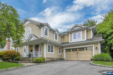 Photo of 76 Engle Street, Tenafly, NJ 07670 (MLS # 26024284)