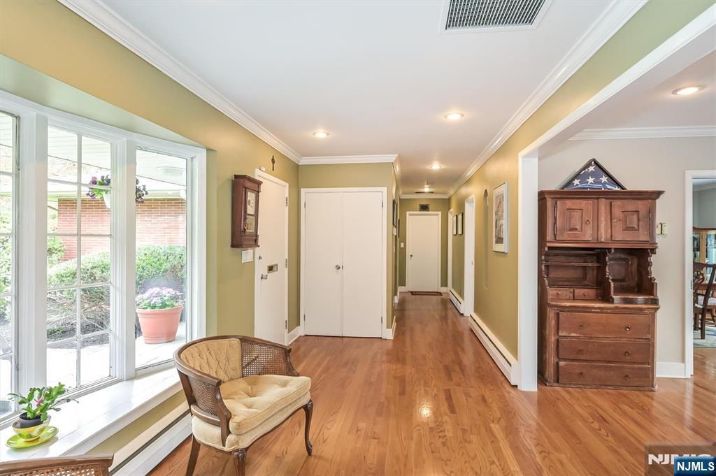 798 East Drive