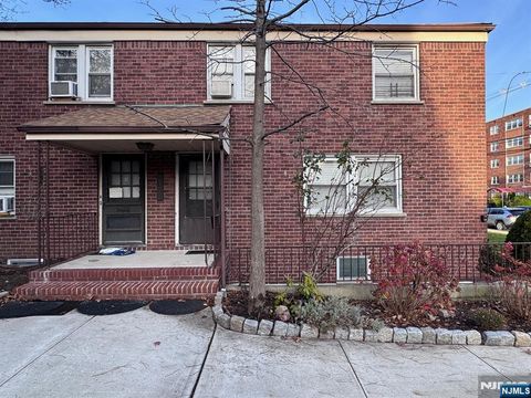 Photo of 2197 Center Ave #197B, Fort Lee, NJ 07024 (MLS # 25041625)