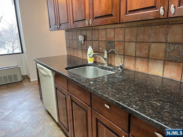 300 Winston Drive L 07