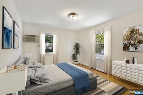 Photo of 56 Lakeview AVE, Leonia, NJ 07605 (MLS # 26025861)