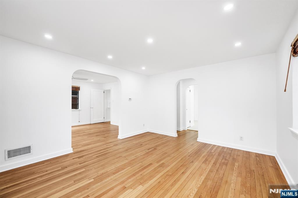 44 Knox Avenue