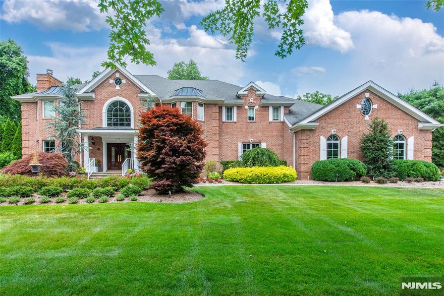 ABSOLUTELY Amazing Opportunity to Own This Stunning, All-Brick, Center Hall Colonial with an in-ground gunite pool and poolhouse in a coveted neighborhood in Franklin Lakes. This home has it all- a Grand 2 story entrance with sweeping staircase, 2 story Great room, Spacious LR w/FP and DR w/ butler's pantry, a chef's kitchen w/ seated center island, 2 story conservatory, Office, New CHIC PR, BR,Fbth, LR and back staircase. Upstairs features a LUX Primary BR, sitting room, Newly renovated Primary bath and HUGE walk-in closet, ensuite BR w/ renovated bath, BR,BR with J&J bath. The basement is newly renovated w/ a Home Theatre, Gym w/Suana, Full bath and rec room. The backyard is your own private oasis w/lush landscaping, an in-ground gunite, heated, salt water, pool, spa and pool house with bath. Amenities inc: 9ft ceilings, HWD floors, back and front staircase, in-ground sprinkler, security, generator and so much more. Excellent schools and Close to NYC Trans. Make this Home Yours Today!