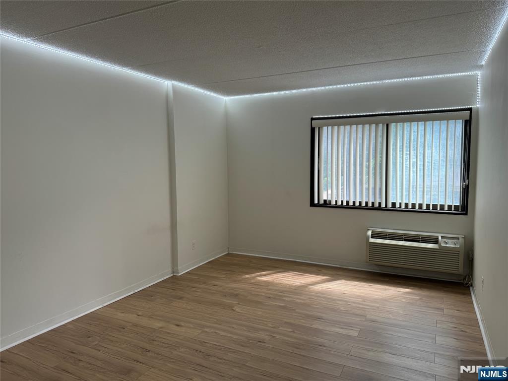 555 Gorge Road 3D