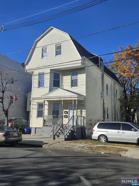 733 S 14th Street Newark NJ 07103