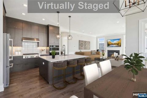 MLS: 24038496