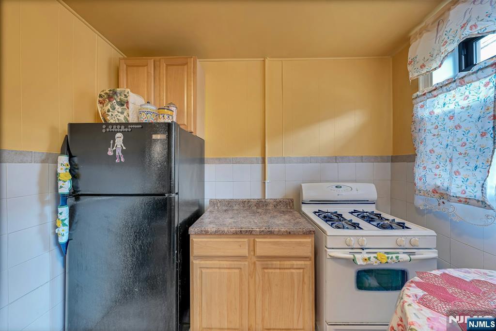 6114 Highland Place 1H