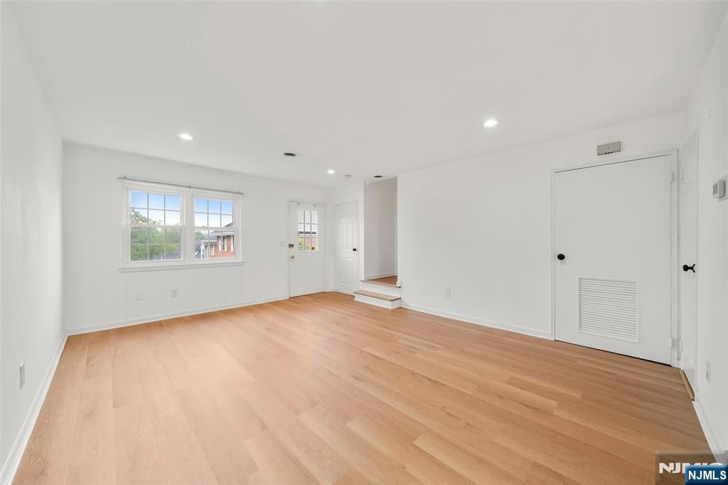 156 Parkview Drive 24