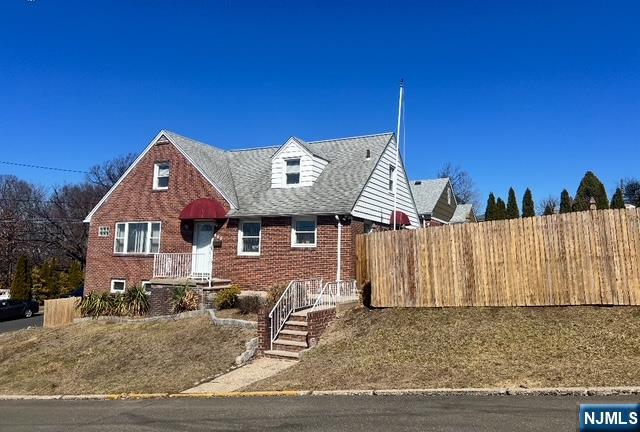Property for Sale at 555 Victory Avenue, Ridgefield, New Jersey - Bedrooms: 3 
Bathrooms: 2 
Rooms: 8  - $695,000