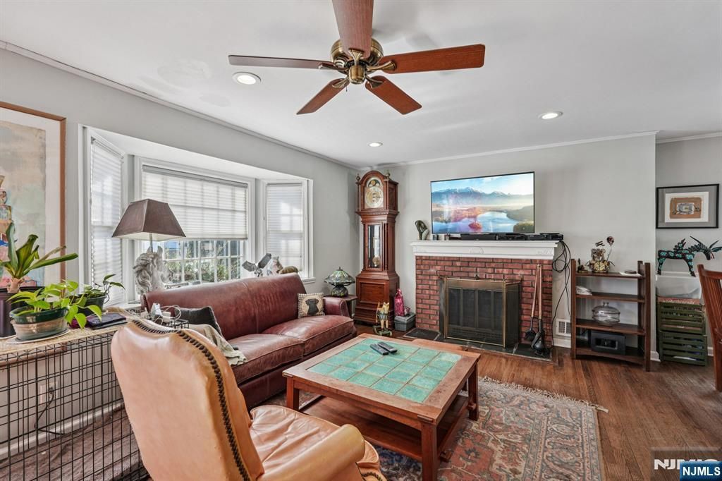 Photo of 27 Archung Road, Wayne, NJ 07470 (MLS # 26003872)