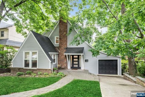 Photo of 1275 Princeton RD, Teaneck, NJ 07666 (MLS # 26025134)