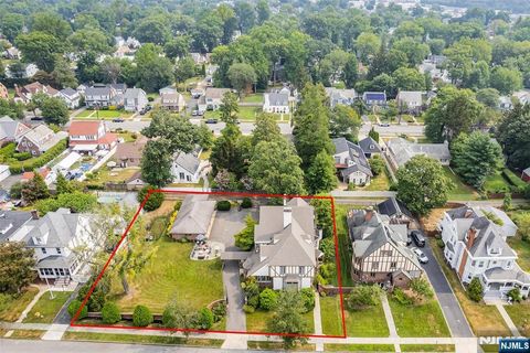 Photo of 290 Clinton Place, Hackensack, NJ 07601 (MLS # 25040222)