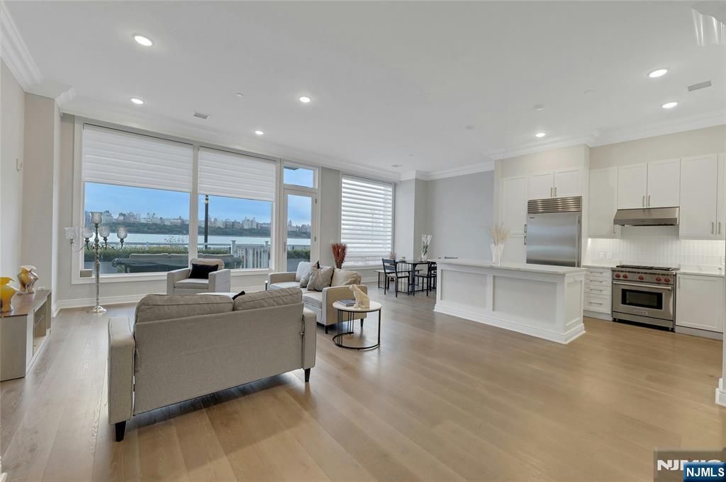 3 Somerset Lane 109