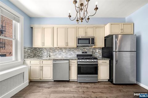 Photo of 678 Anderson AVE, Cliffside Park, NJ 07010 (MLS # 26018395)