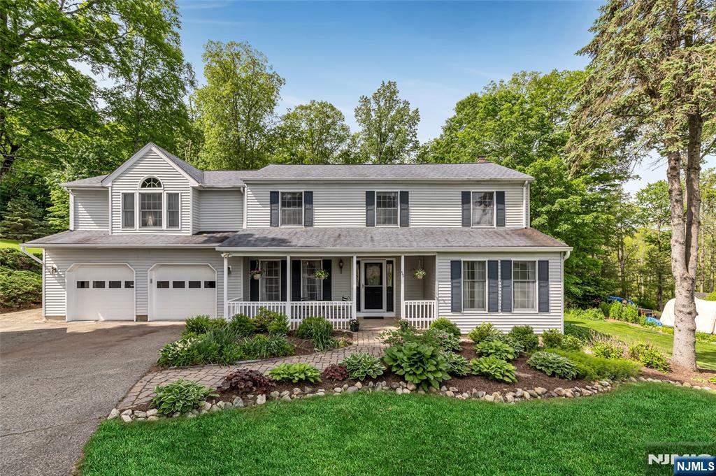 Property for Sale at 55 Alvin Road, West Milford, New Jersey - Bedrooms: 4 
Bathrooms: 3 
Rooms: 10  - $649,999