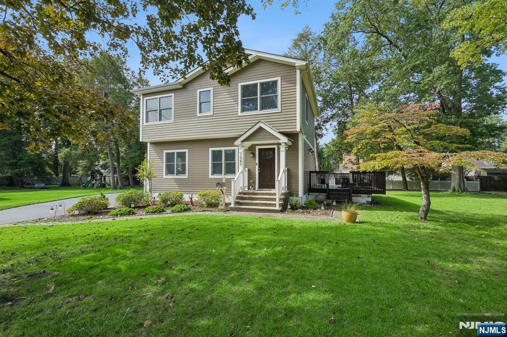 1062 Evergreen Court