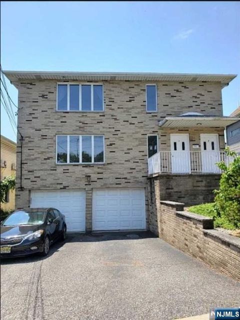 220 Ruby Avenue 2nd FL Palisades Park NJ 07650
