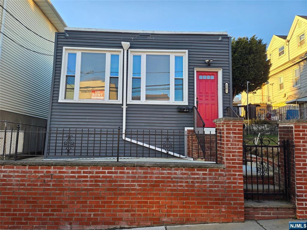 Rental Property at 6901 Bergenwood Ave, North Bergen, New Jersey - Bedrooms: 3 
Bathrooms: 2 
Rooms: 5  - $4,100 MO.