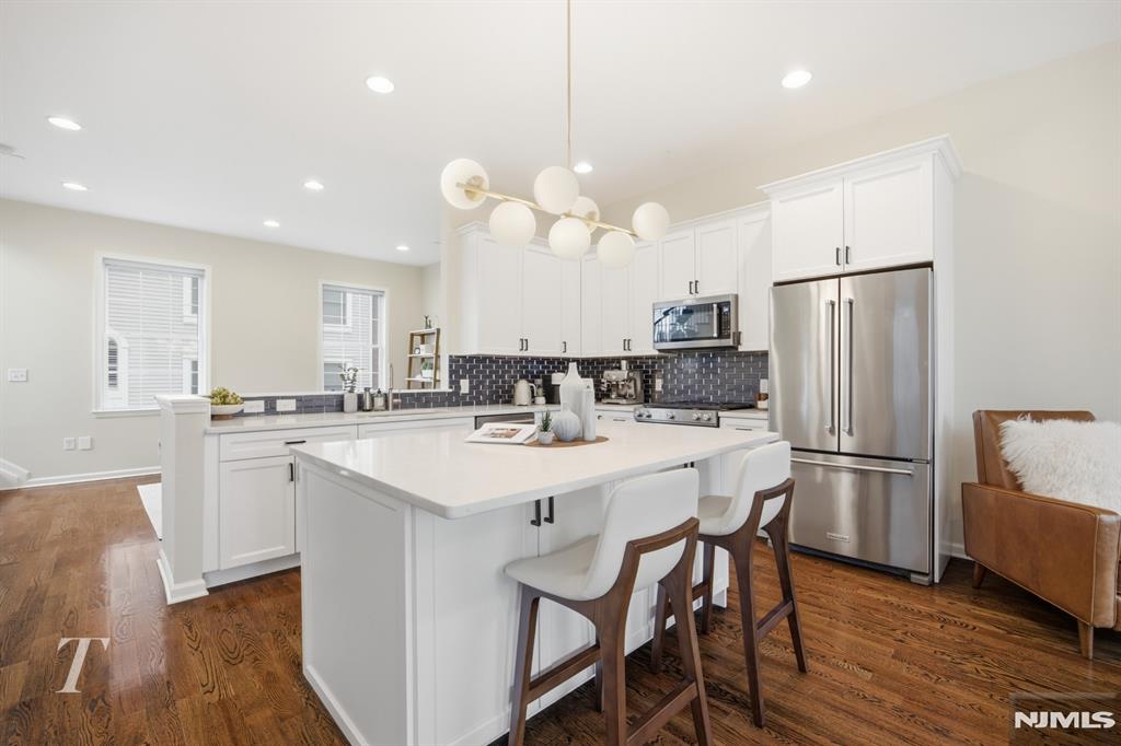 141 Roosevelt Drive